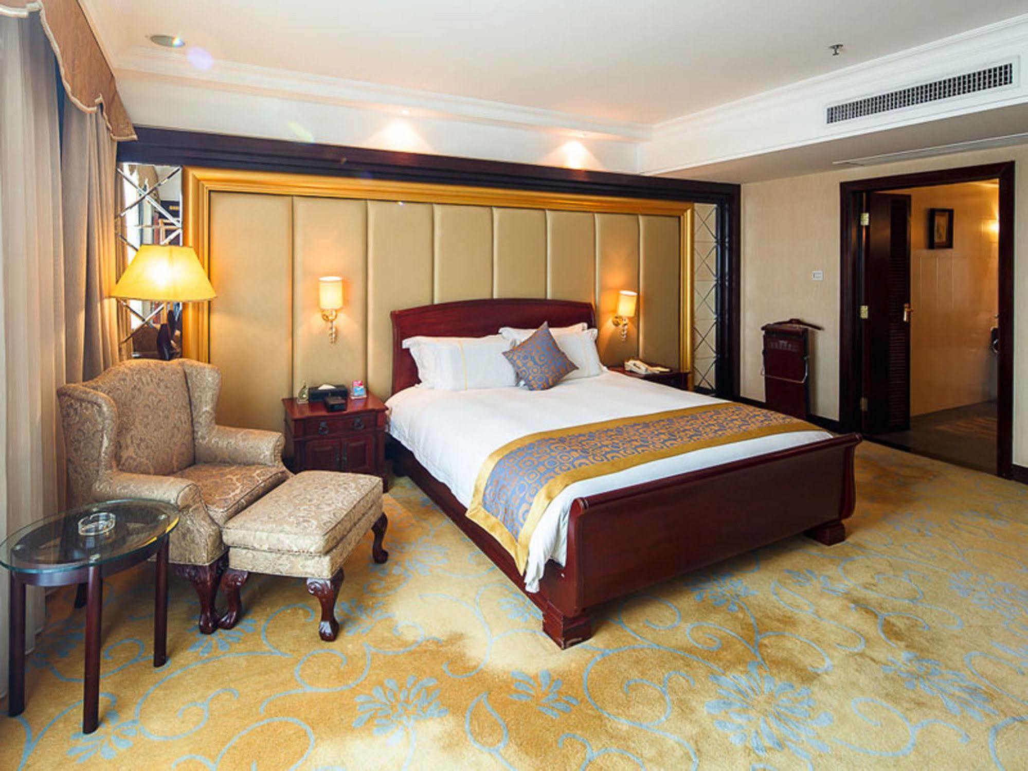 City Hotel Foshan Exterior foto